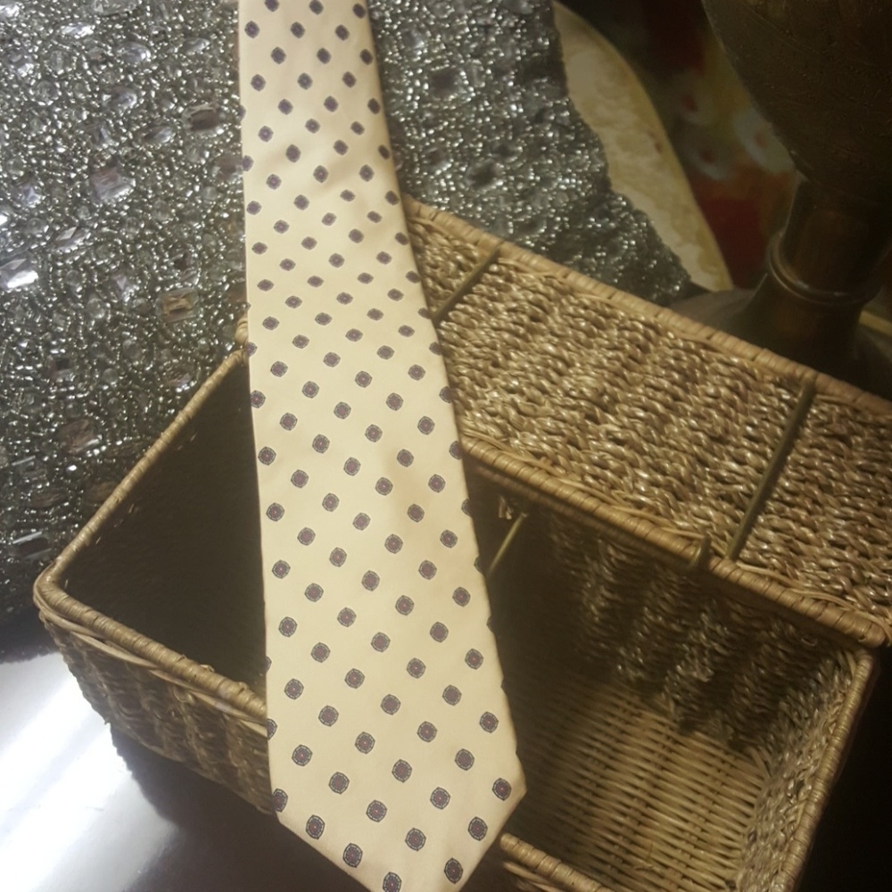 Barry of London yellow tie with red and blue